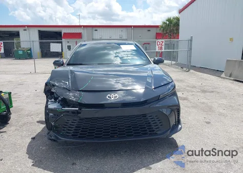 2025 Toyota Camry Se z USA, uszkodzony, nr VIN 4T1DAACK6SU549680
